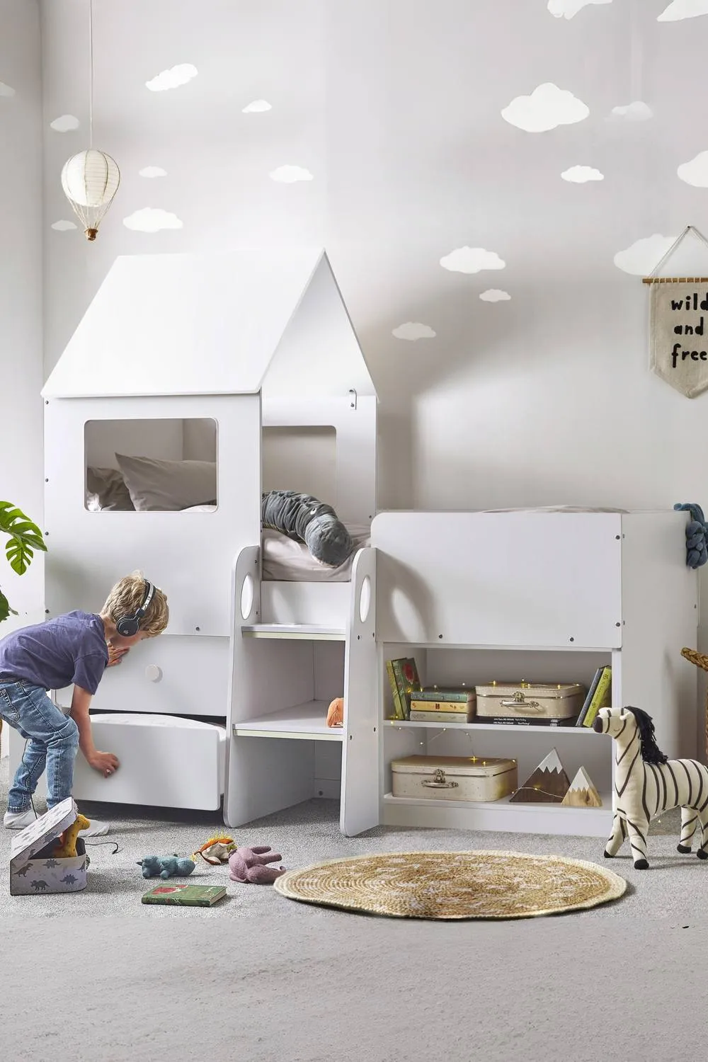 Julian Bowen Orpheus Treehouse Midsleeper Cabin Bed in White