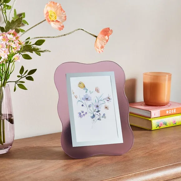 Wavy Glass Photo Frame