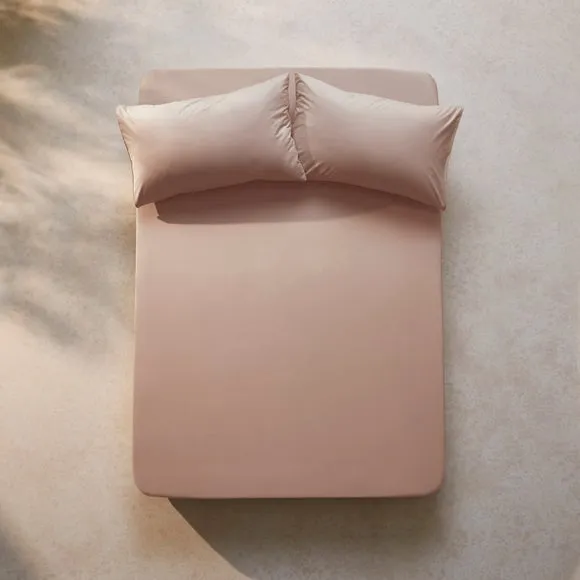 100% Egyptian Cotton 220 Thread Count True Grip® Fitted Sheet 5