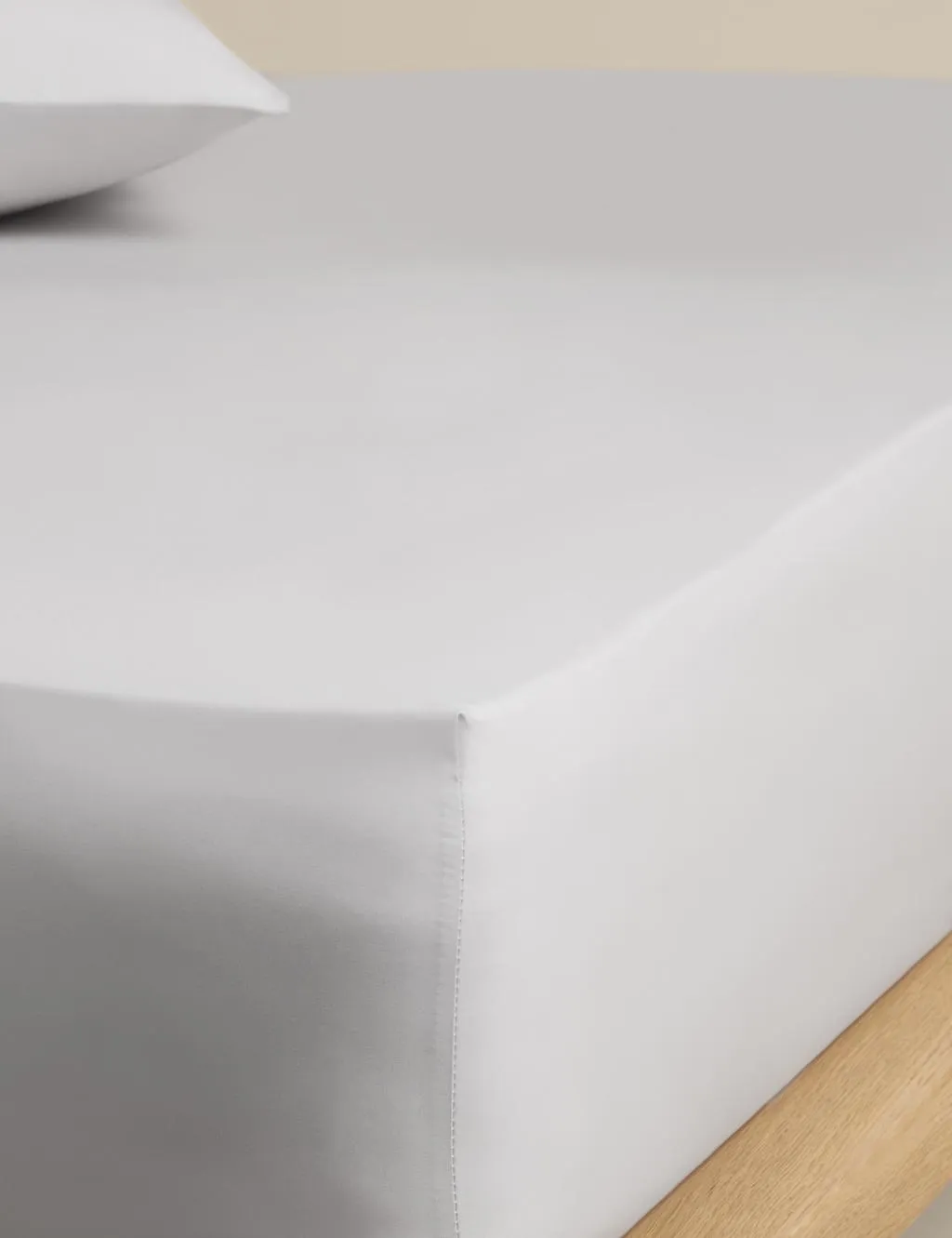 M&S Egyptian Cotton 400 Thread Count Crisp Fitted Sheet Dove