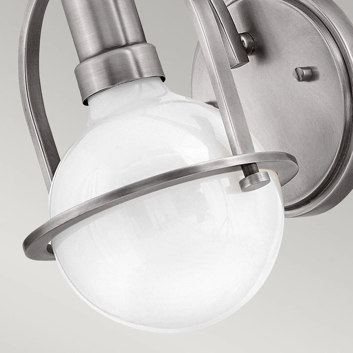 Netlighting Hinkley Somerset Wall Lamp Brushed Nickel in Grey 3
