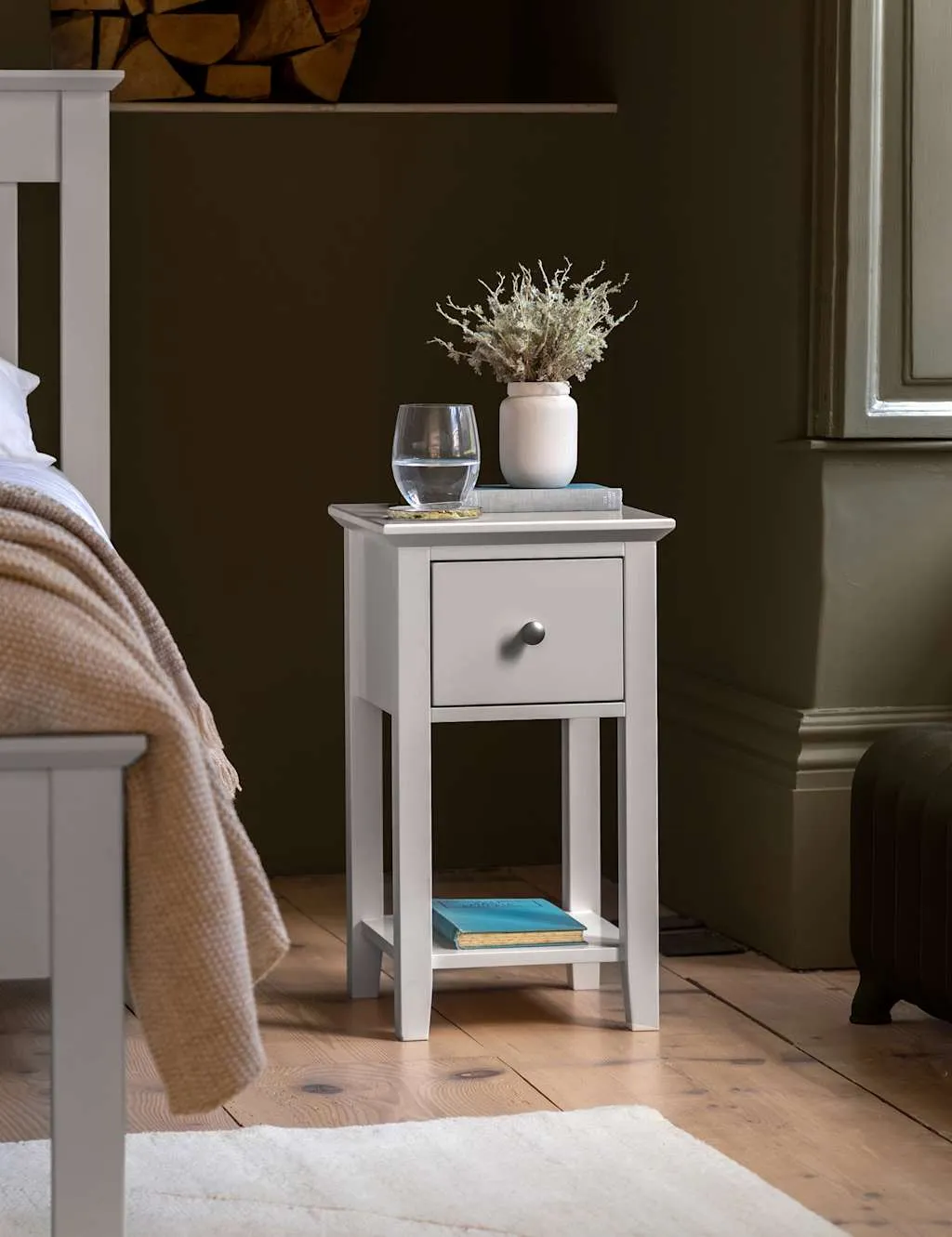 Gallery Direct Set of 2 Hastings Grey Bedside Tables Grey