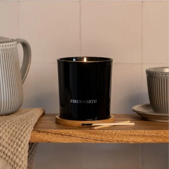 Fired Earth Black Tea & Jasmine Candle