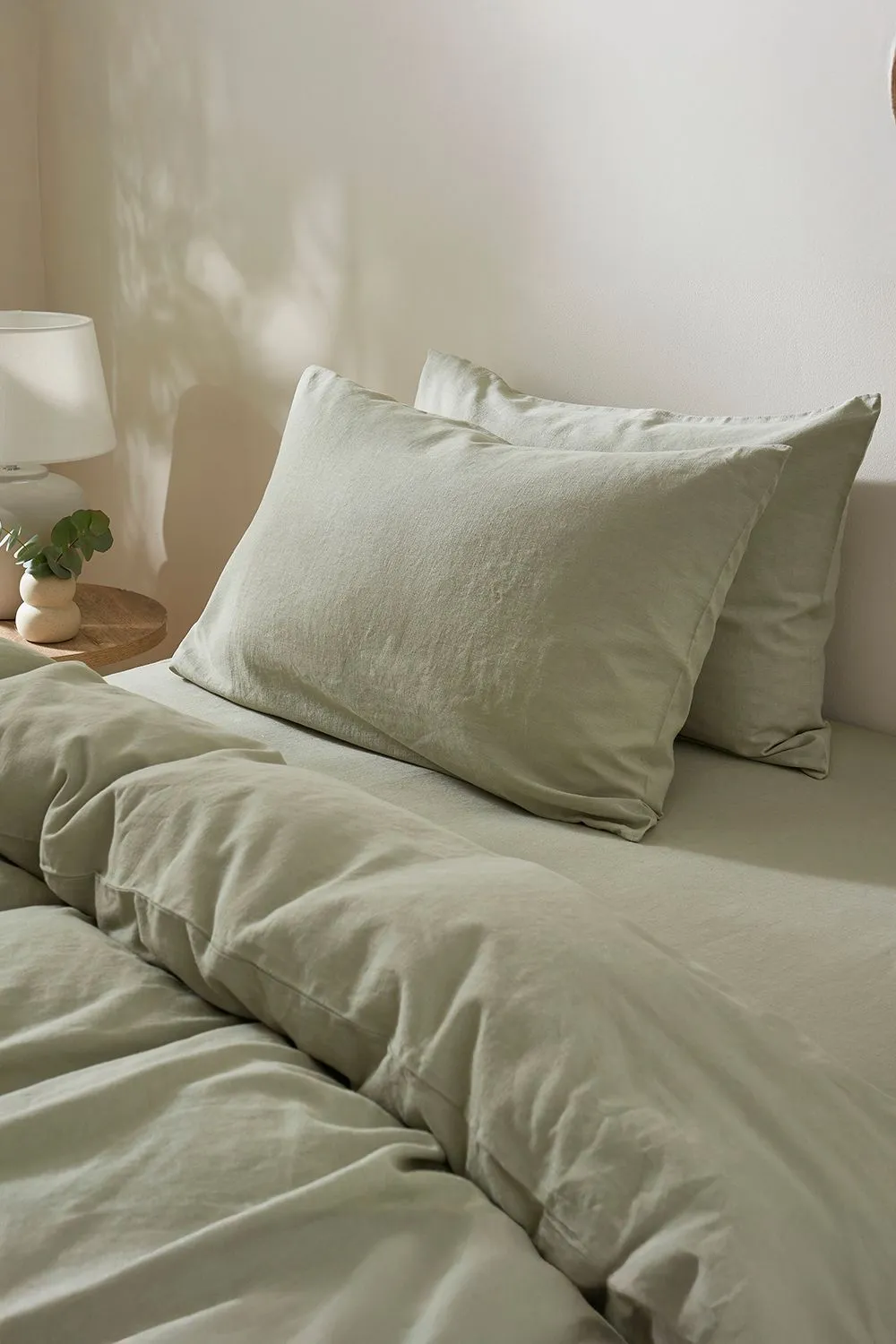 Martex Touch of Linen Housewife Pillowcase Pair in Pale Green 2