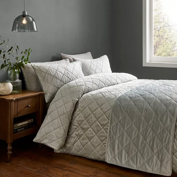 Castleton Duvet Cover and Pillowcase Set 6