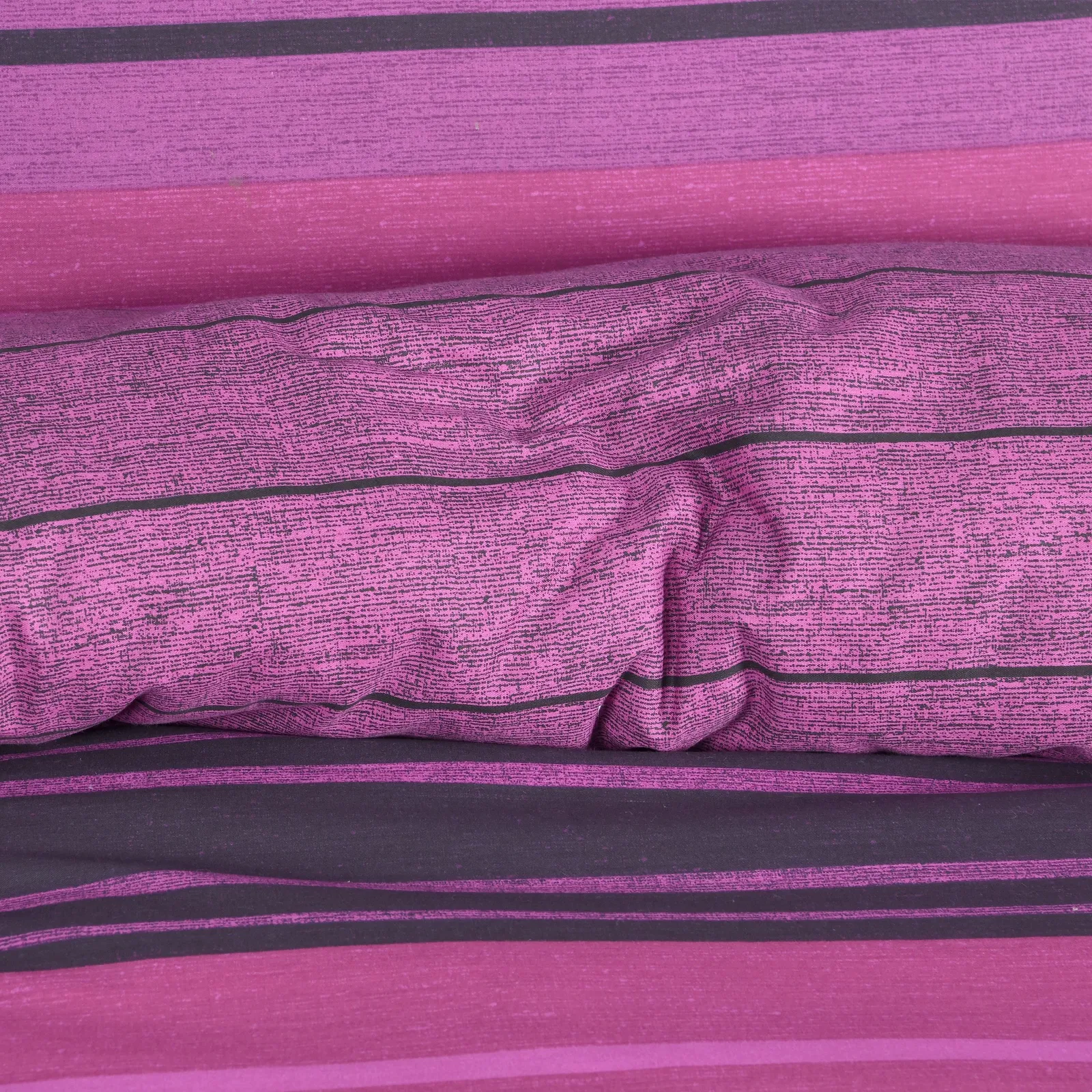 Smart Living Printed Reversible Polycotton Textured Stripe Duvet Cover With Pillowcases in Purple 6