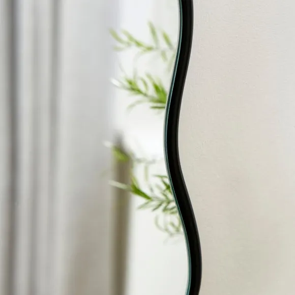 Pond Hanging Wall Mirror 2