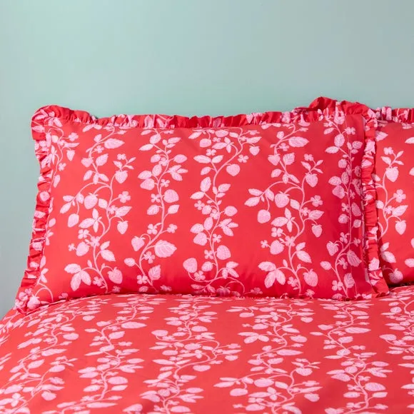 Strawberry Patch Frill Quilt Cover and Pillowcase Set 3