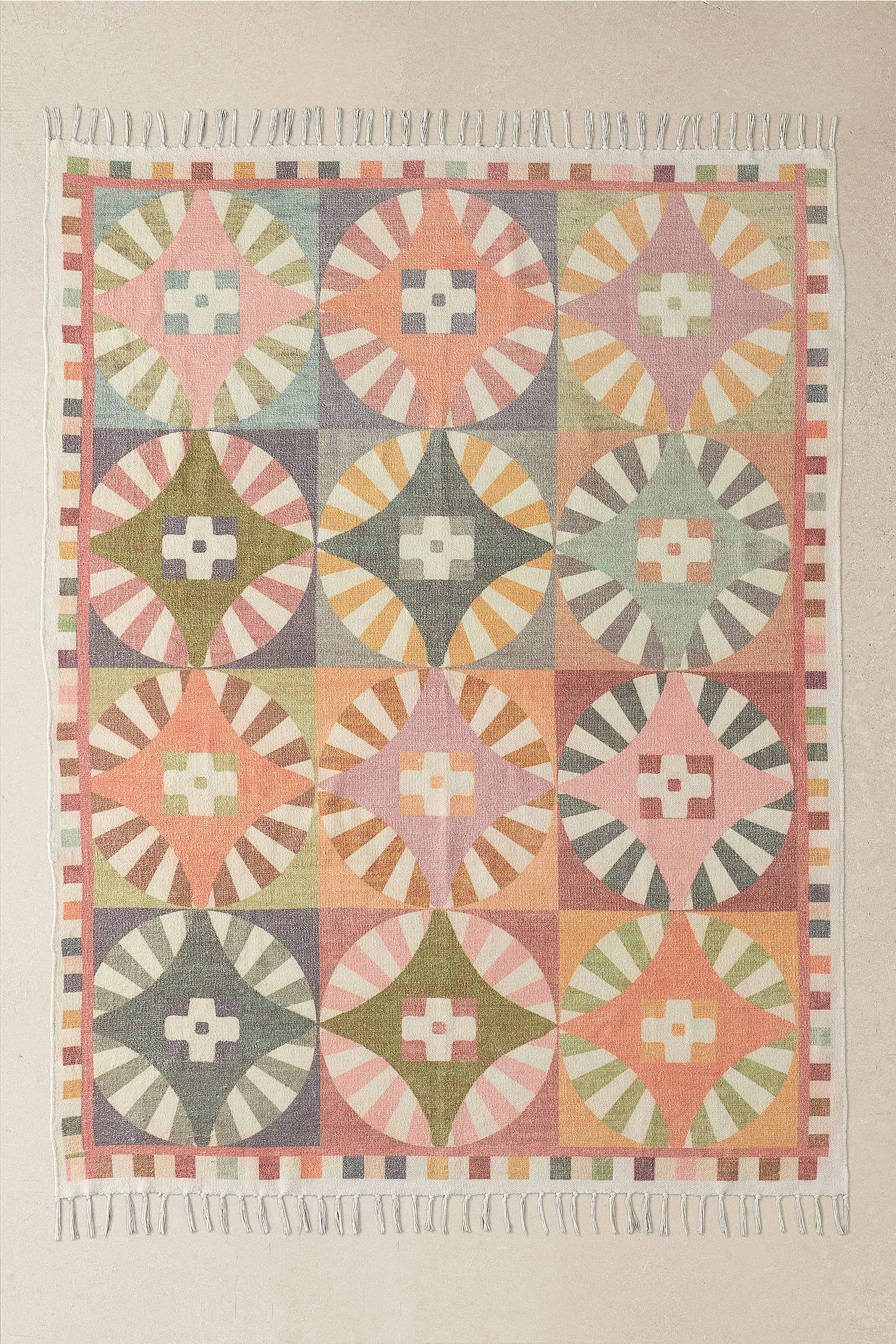Diamond Burst 5x7ft / 150x210cm Rug 2