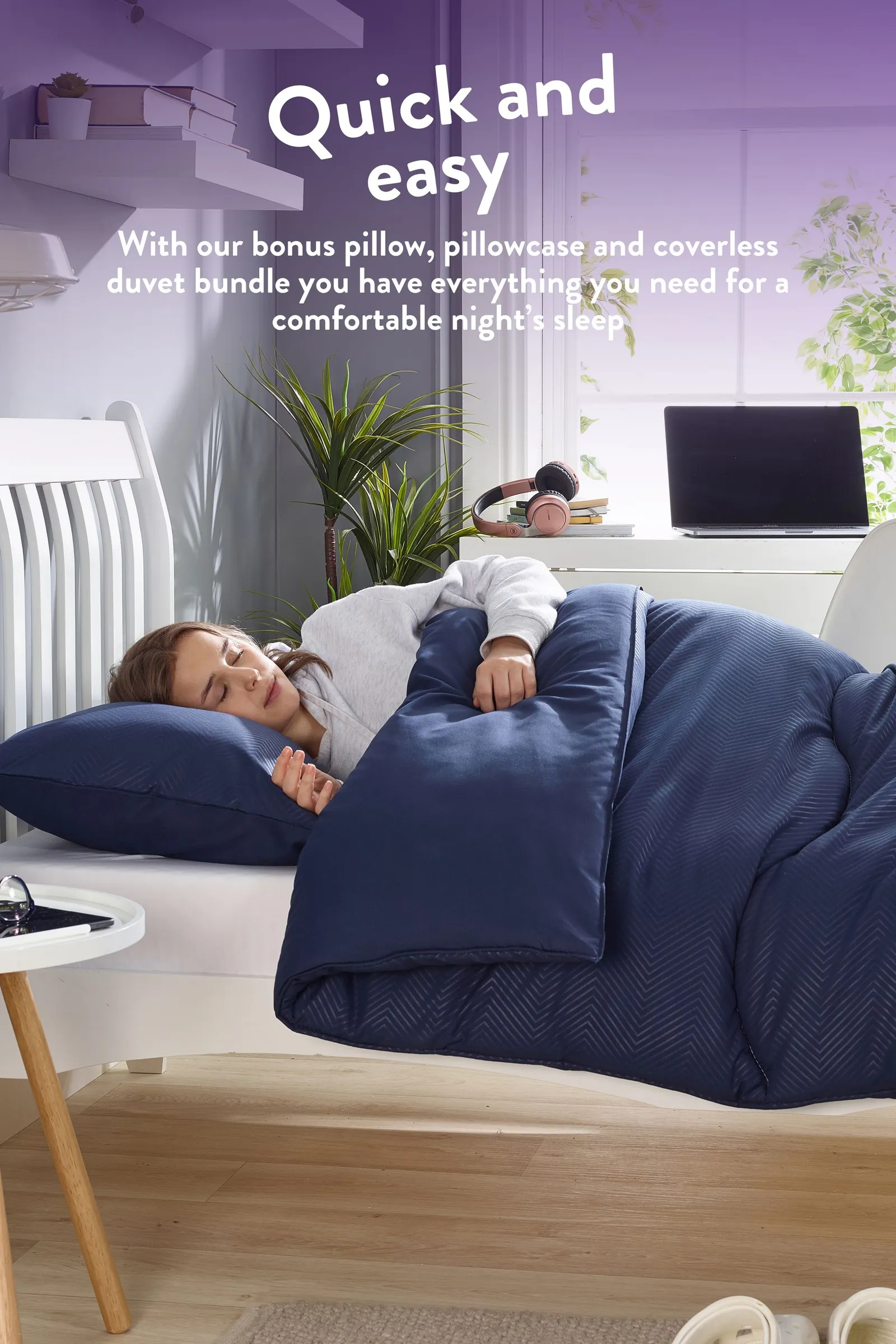 Slumberdown Back to Uni Embossed Herringbone 10.5 Duvet, 2 Medium Pillows in Navy 2