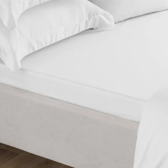 Dorma Classic Cotton Sateen Fitted Sheet 1