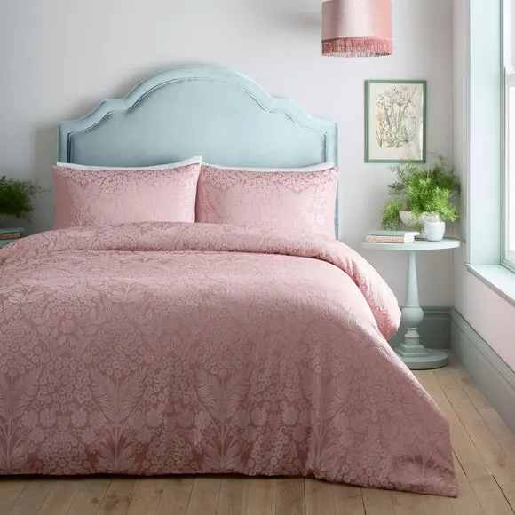 Appletree Toria Duvet Cover & Pillowcase Set 1
