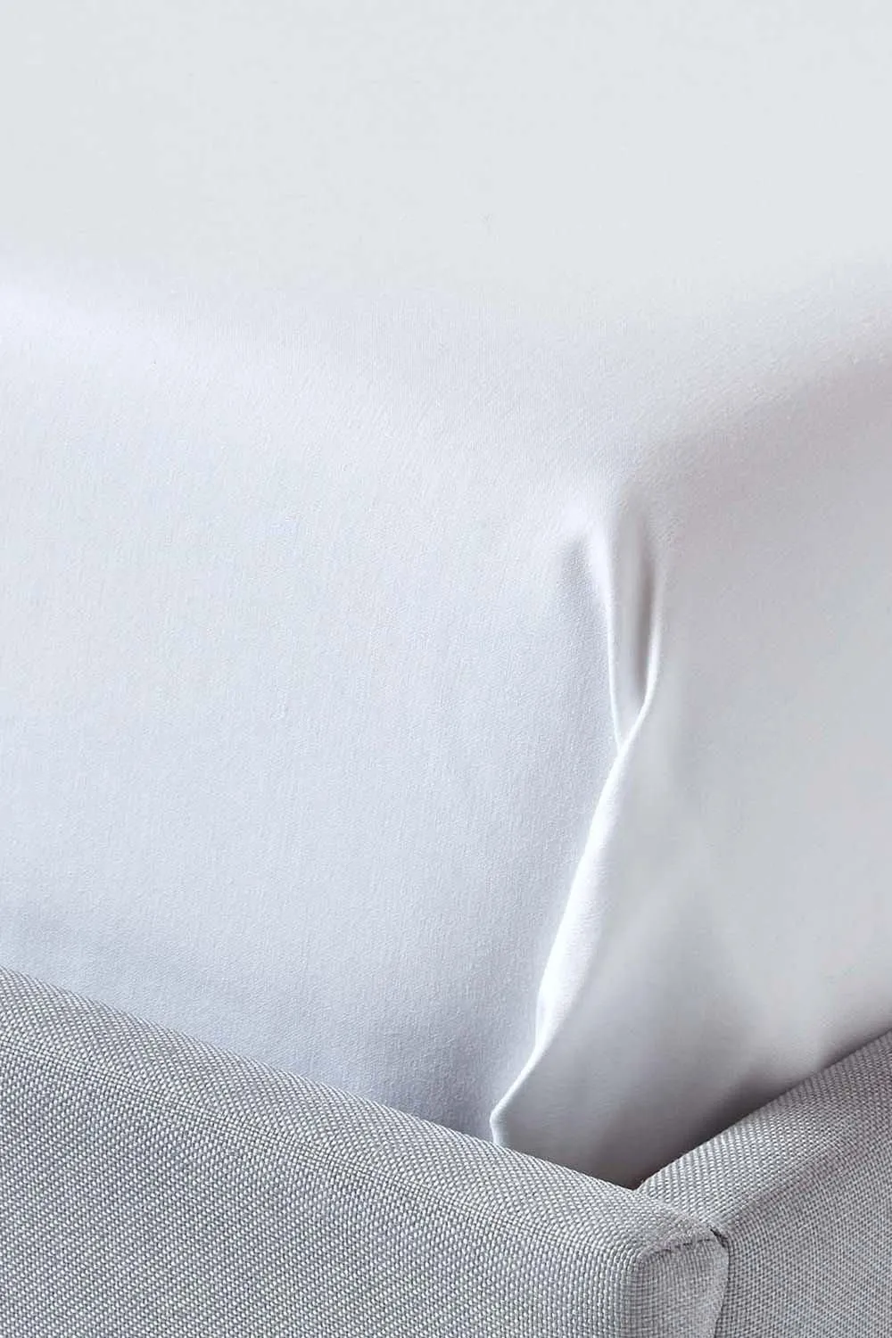 Homescapes Egyptian Cotton Flat Sheet 1000 Thread Count in White 3