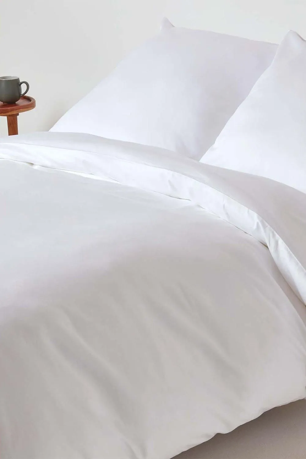 Homescapes Continental Sateen Cotton Duvet Cover Set 400 TC in White 2