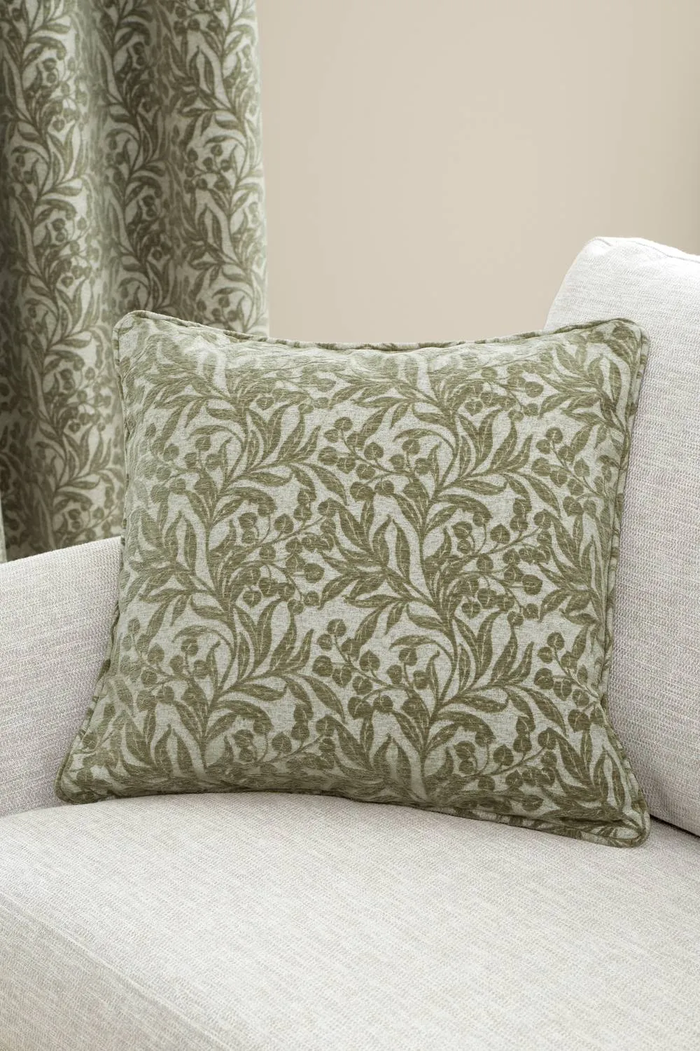 Bianca 'Chenille Leaves' Cushion in Green