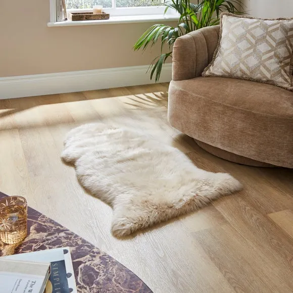 Single Pelt Sheepskin Rug 1