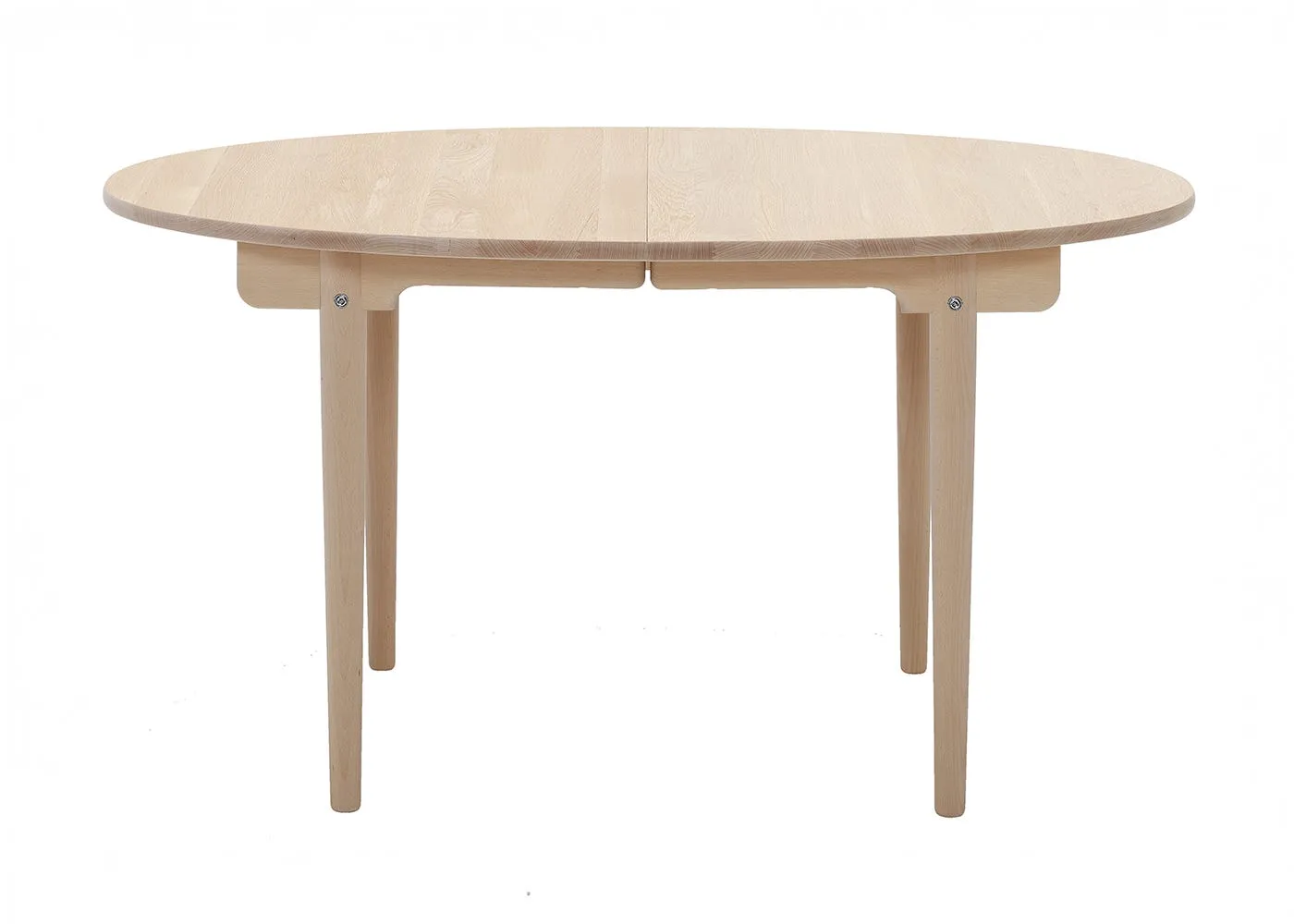 Carl Hansen & Son CH337 Table Soaped Oak 140 x 115cm