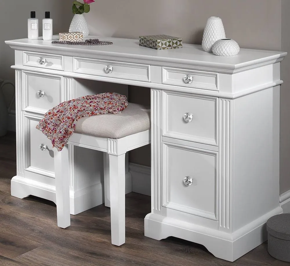 Statement Furniture Gainsborough Dressing Table with 7 Drawers & Crystal Handles in White 2
