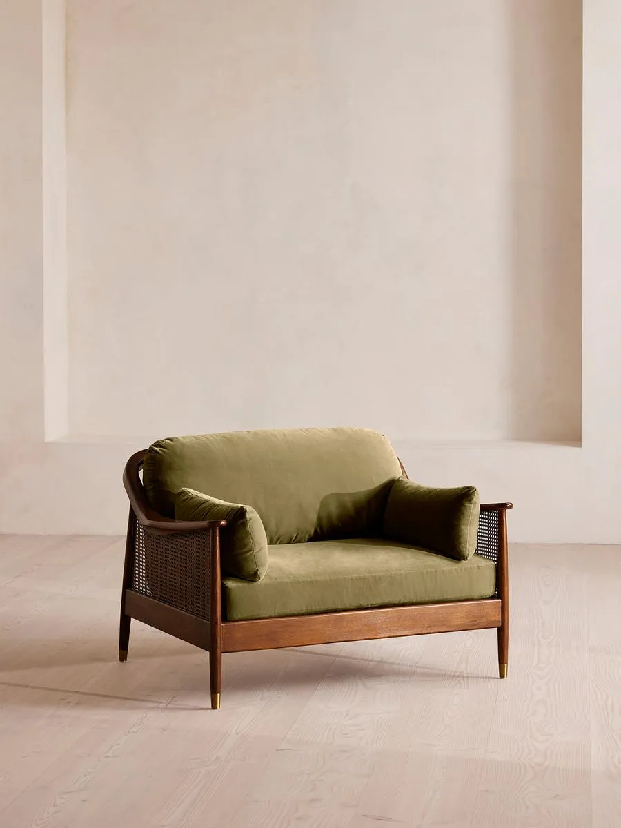 Atlanta Loveseat, Velvet, Lichen