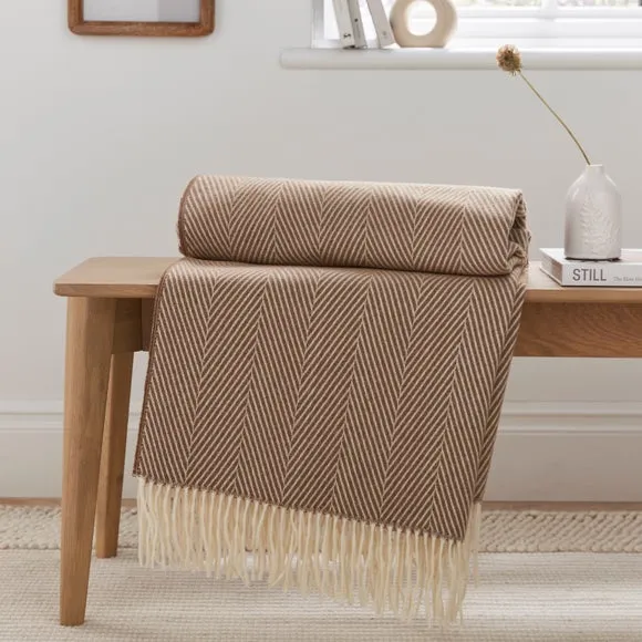 Foxton Herringbone Throw Blanket 130x180cm 1