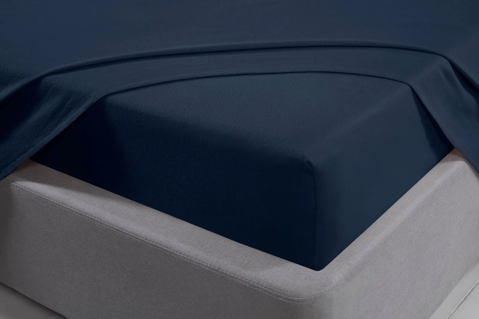 Smart Living 100% Brushed Cotton Flannelette Luxury 35cm Deep Fitted Sheet in Navy 2