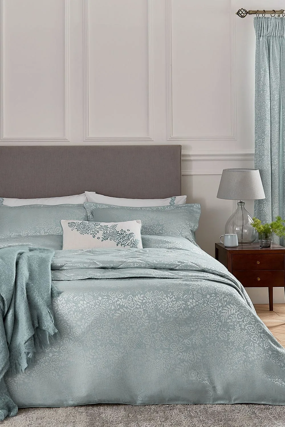 1951 'Atea' Standard Pillowcase Pair in Duck Egg Blue 3