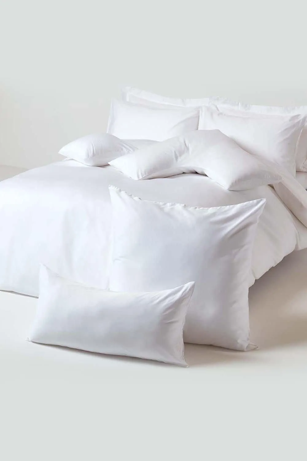 Homescapes Sateen Cotton Housewife Pillowcase 400 TC in White 5