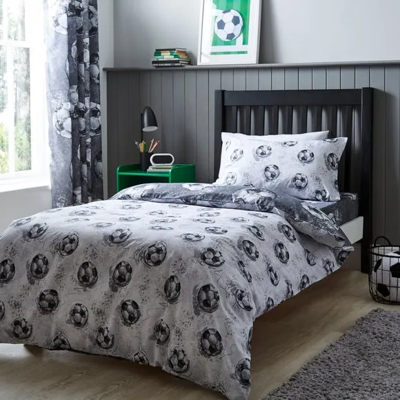 Sketched Football Polycotton Duvet Cover & Pillowcase Set 3