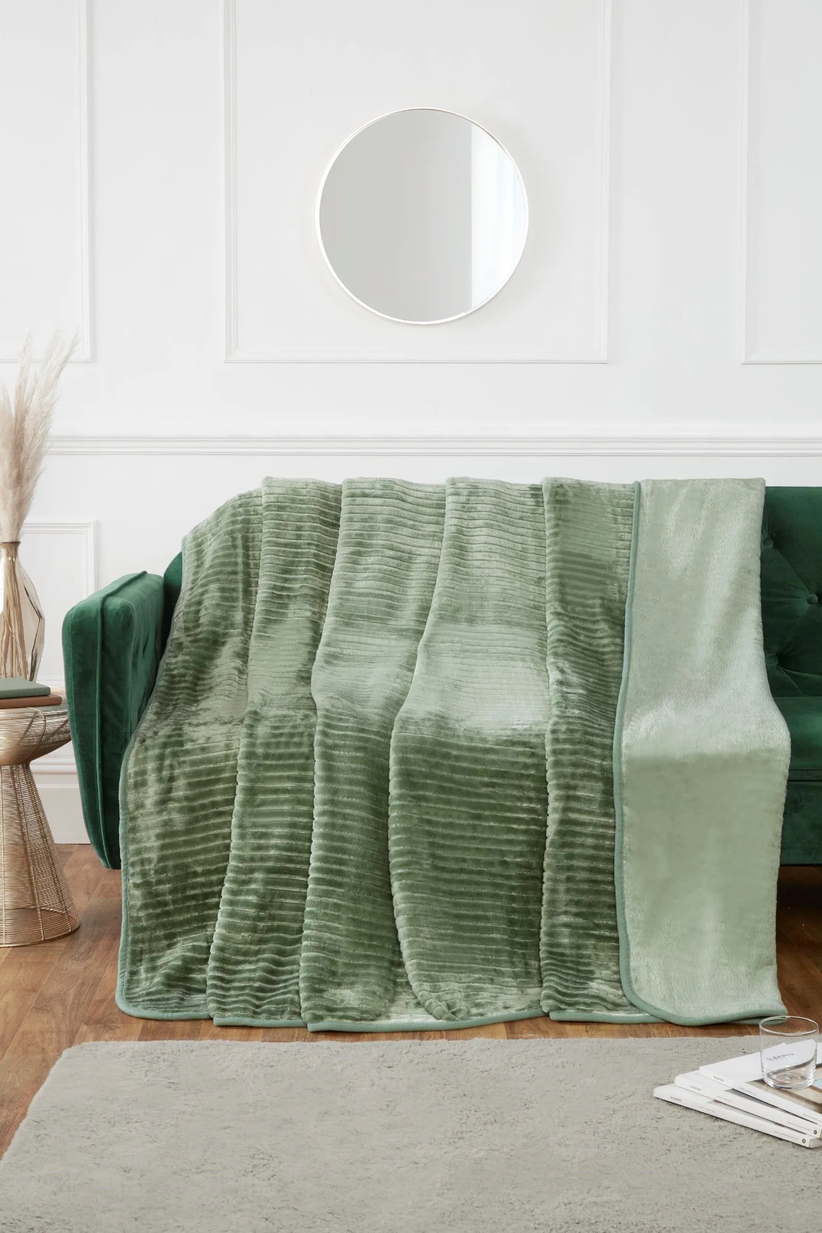 Rapport Home Ribbed Mink Faux Fur Blanket Throw in Green