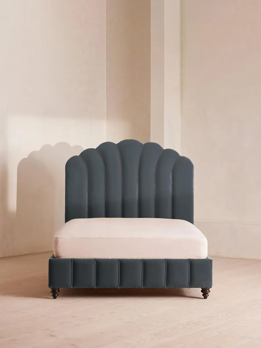 Manette Bed, Emperor, Velvet, Grey Blue