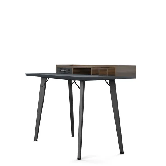 Memphis Desk 3