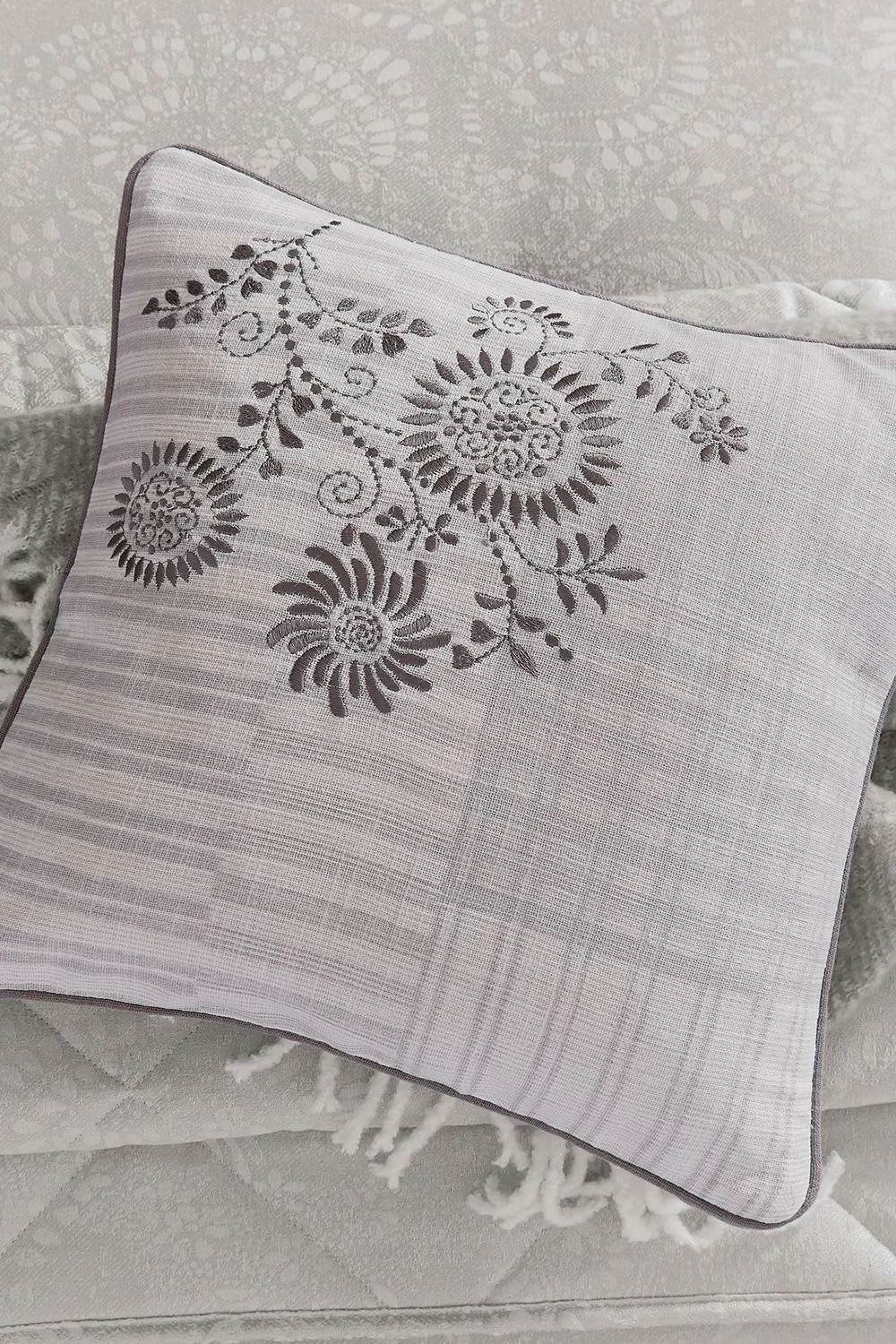 1951 'Kina' Cotton Cushion in Silver