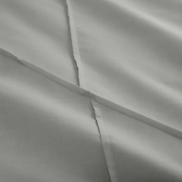Dart Duvet Cover and Pillowcase Set 3
