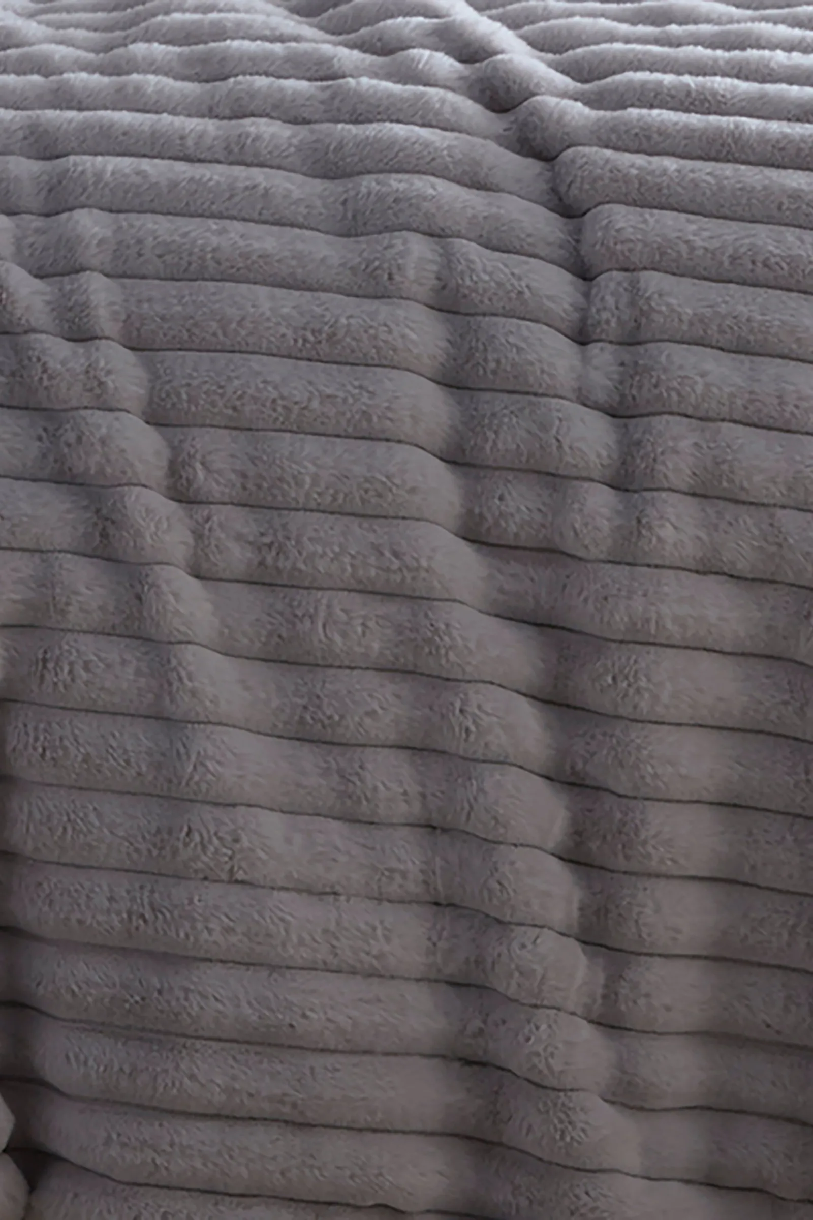 Appletree 'Morritz' Soft Ribbed Faux Fur Duvet Cover Set in Grey 3