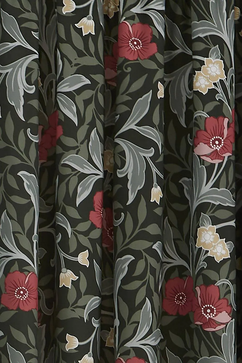 Dreams & Drapes 'Sandringham' 100% Cotton Pair of Pencil Pleat Curtains With Tie-Backs in Green 4