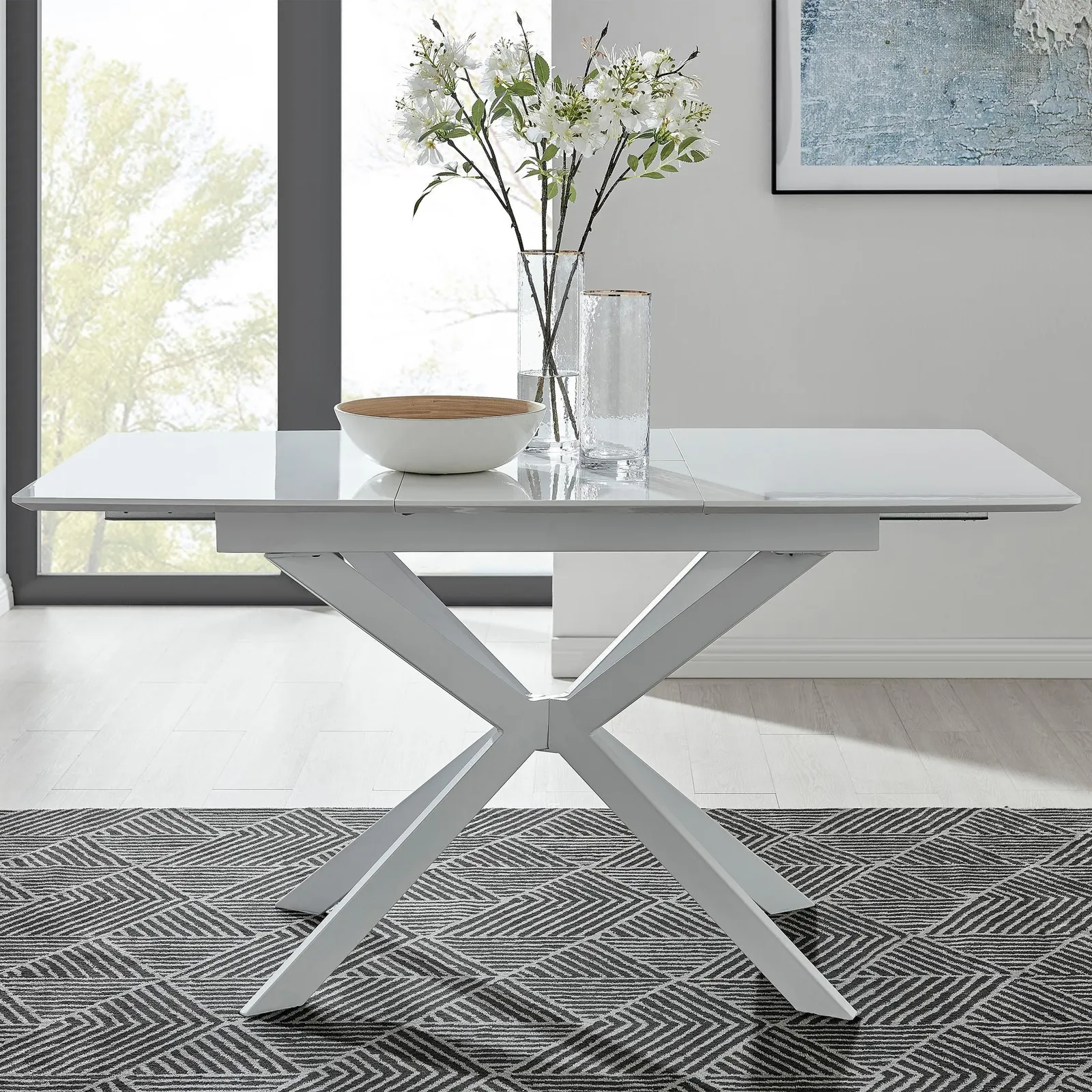FurnitureboxUK Lira 100cm Rectangular Extending High Gloss 4-6 Seat Dining Table in White 1