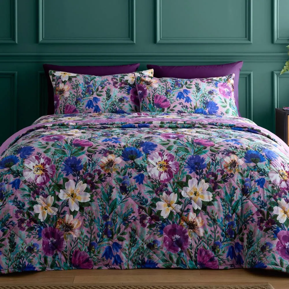 Portfolio Home Ophelia Floral Quilted Throwover Bed Throw Over Blanket 200 x 230cm in Purple